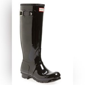 Hunter high gloss rain boots